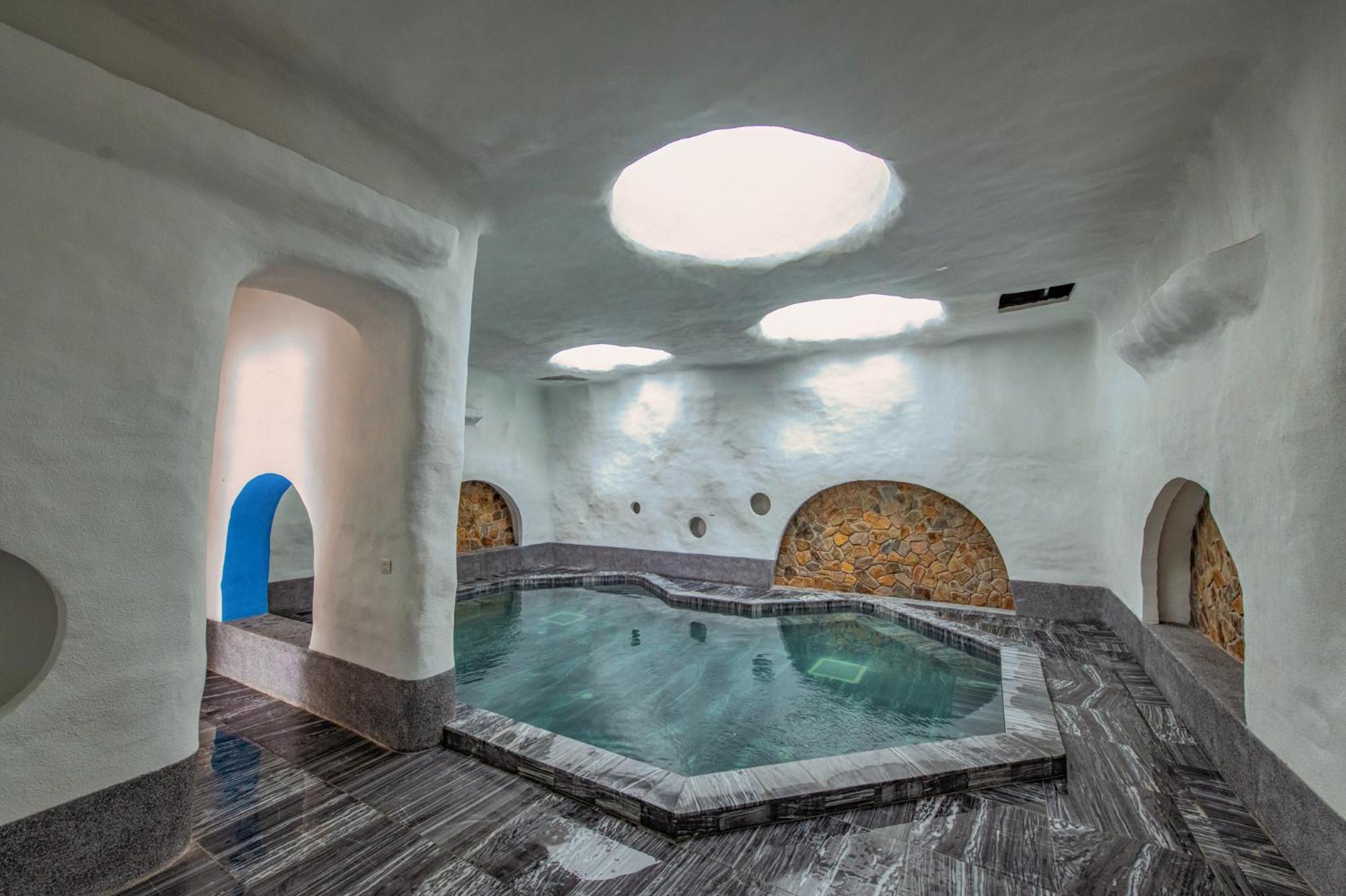Отель Minera Hot Springs Бинь Чау Экстерьер фото